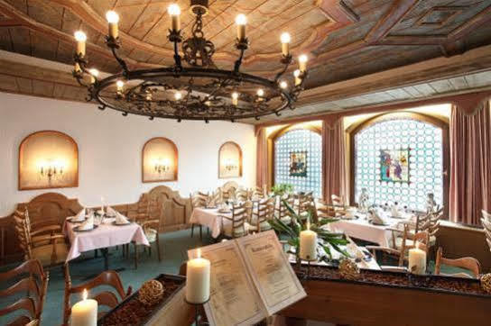 Hotel Kaiserpfalz Paderborn Exterior foto